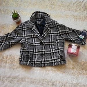 we sell beautiful new clothes